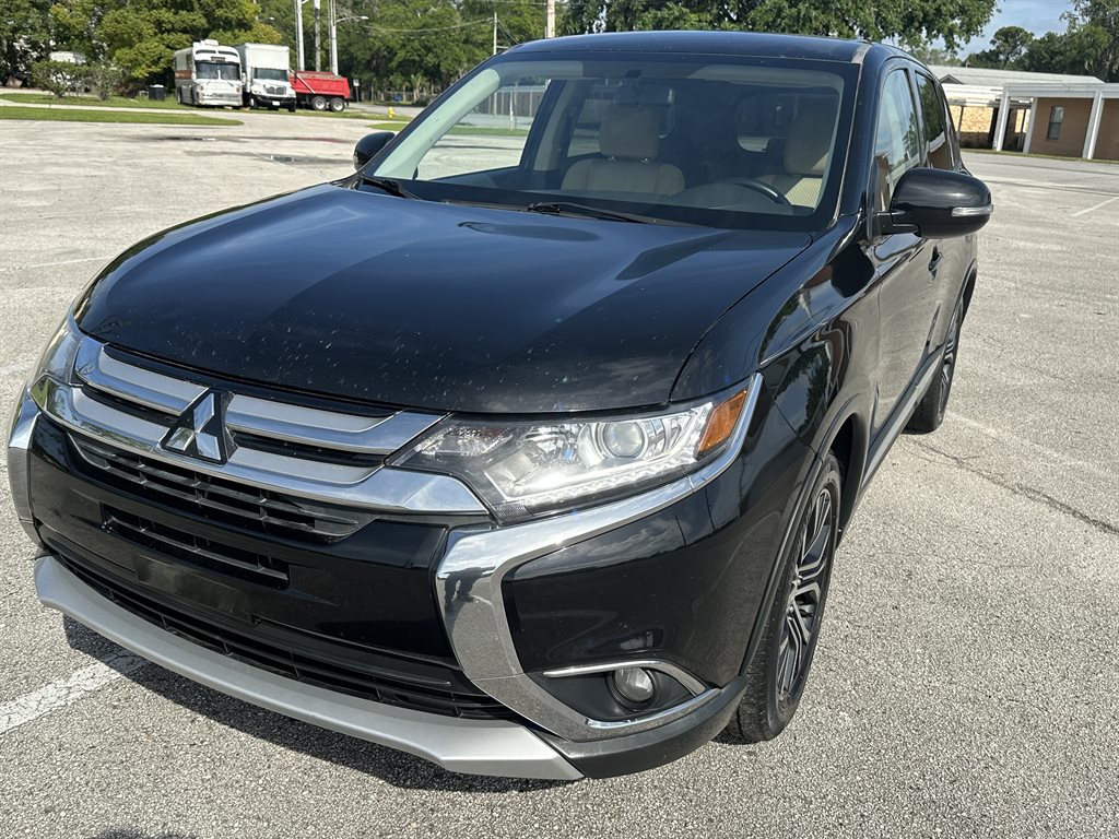 2018 Mitsubishi Outlander